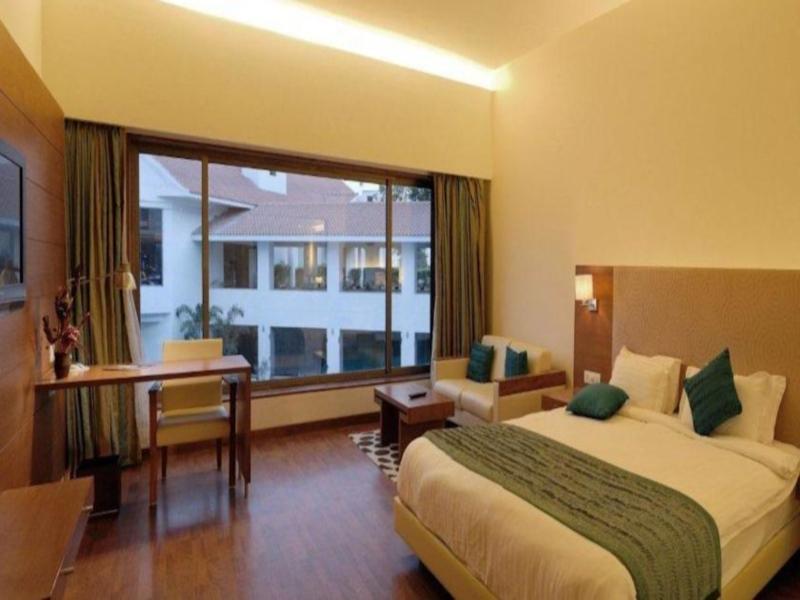 Club Mahindra Kensville Golf Resort Ахмедабад Экстерьер фото